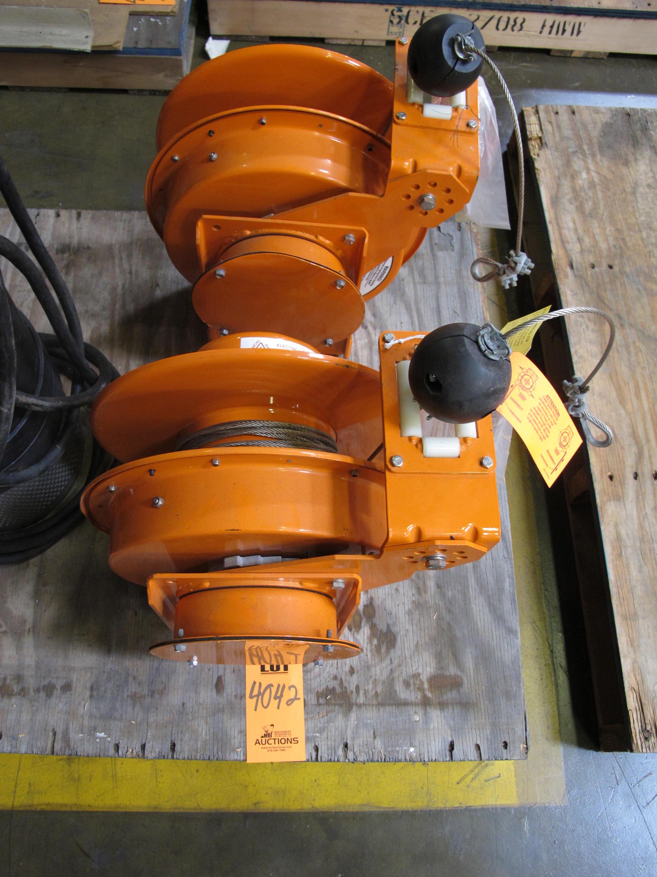 (2) HUBBELL CABLEMASTER, SPRING OPERATED ELECTRIC CABLE REELS. LOADING & HANDLING FEE $15-4042